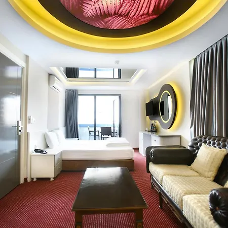 Is Bed & Breakfast *