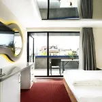 Bed & Breakfast Is 3*
